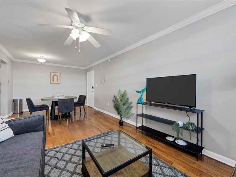 坦帕Designed And Cozy 1Br With Parking Near Stores公寓 外观 照片